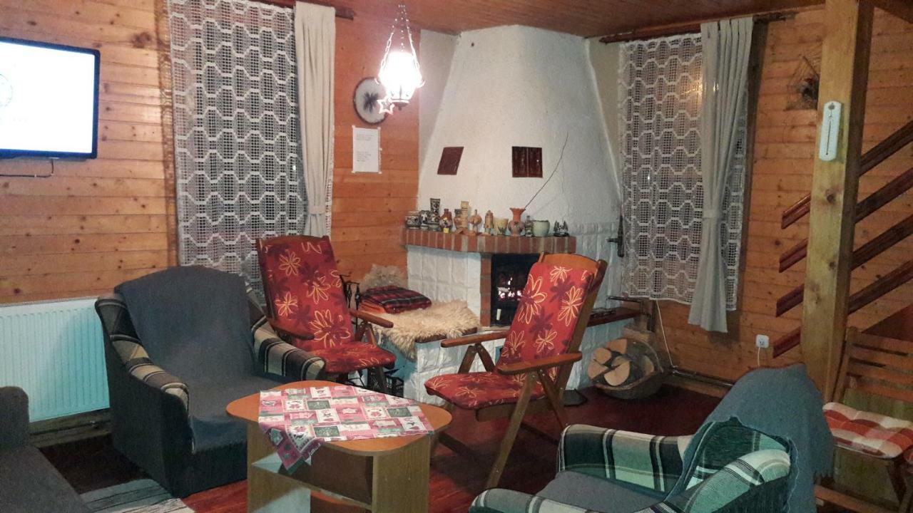 Hunor-Magor Vendeghaz Villa Izvoare  Eksteriør billede
