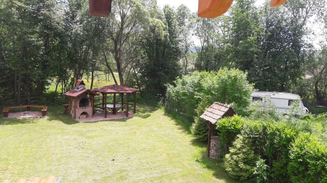Hunor-Magor Vendeghaz Villa Izvoare  Eksteriør billede